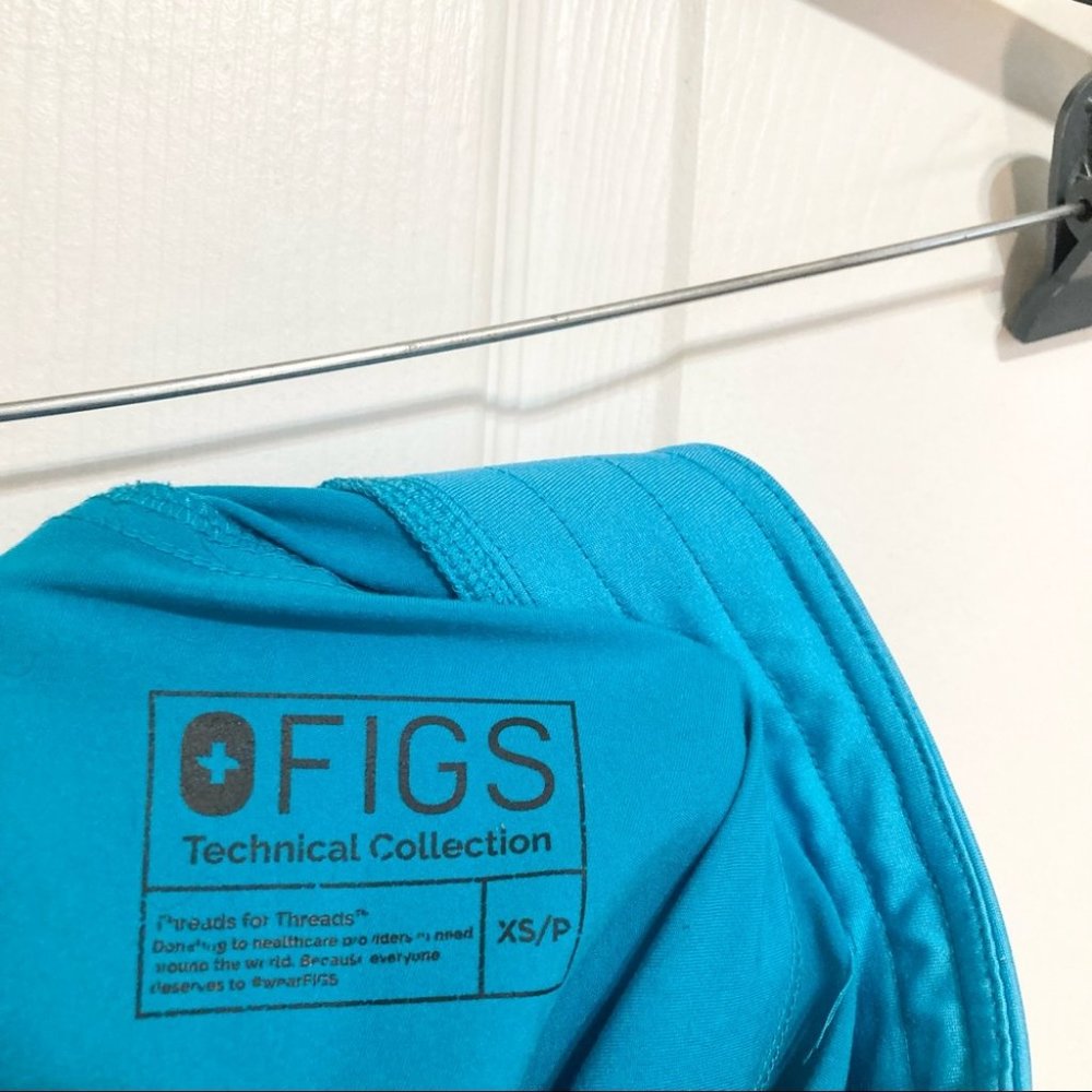 FIGS Technical Collection Kade Cargo Scrub Teal Pants Size Extra Small - Picture 7 of 10